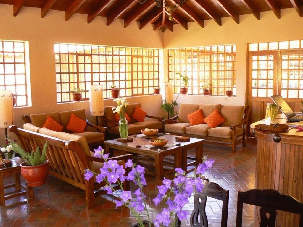 Amaru Valle Hotel Urubamba Eksteriør bilde